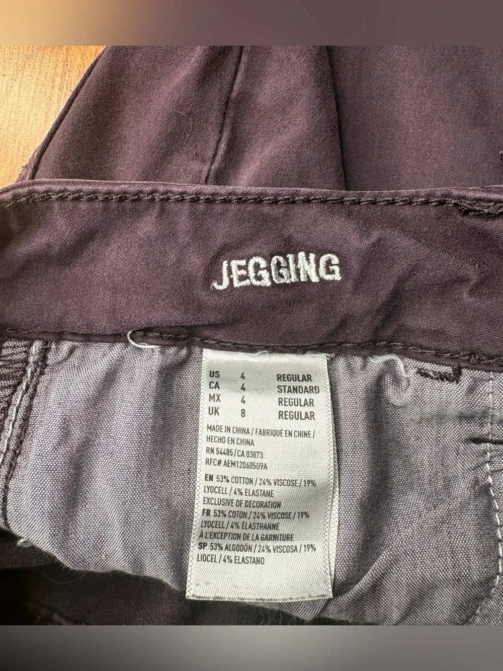 American Eagle Outfitters Women’s Skinny Jeans in Dark Purple